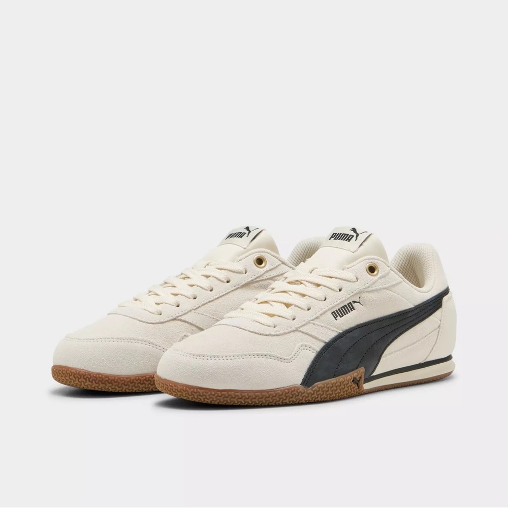 Women’s Puma Bella Donna White & Black Sneakers, size  7
